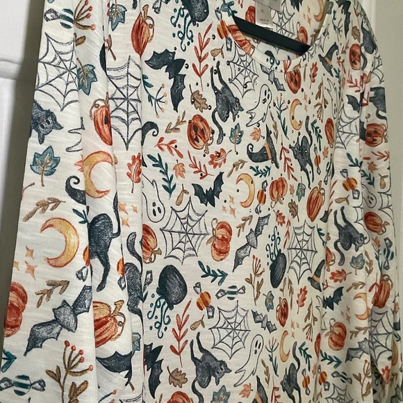 Halloween Shirt - NWT - Picture 3 of 16